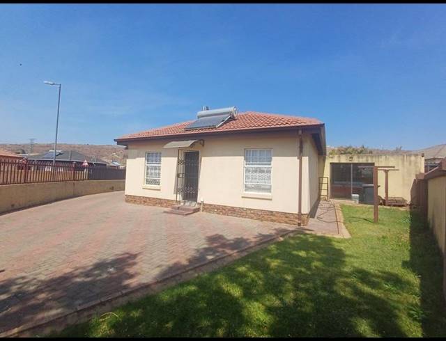 2 BEDROOM HOUSE FOR SALE IN KIRKNEY